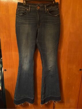 Women's Dark Wash High-Waist Flare Jeans - Blue
